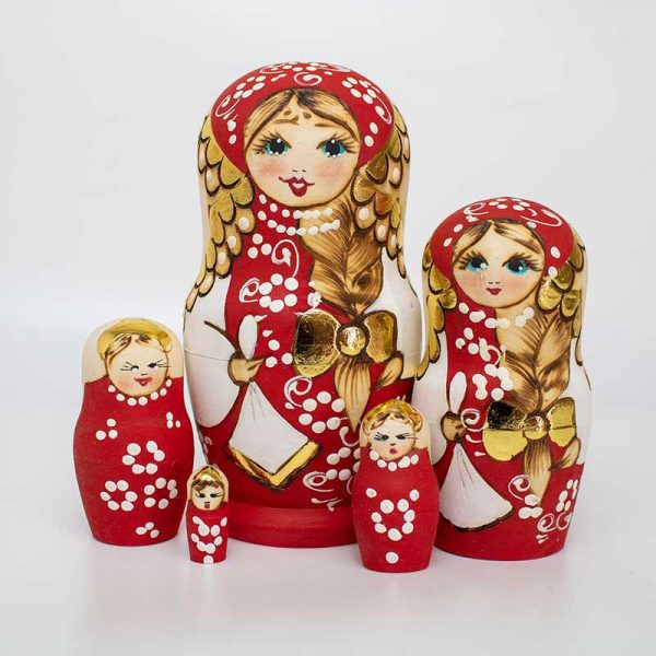 matryoshka russian nesting dolls